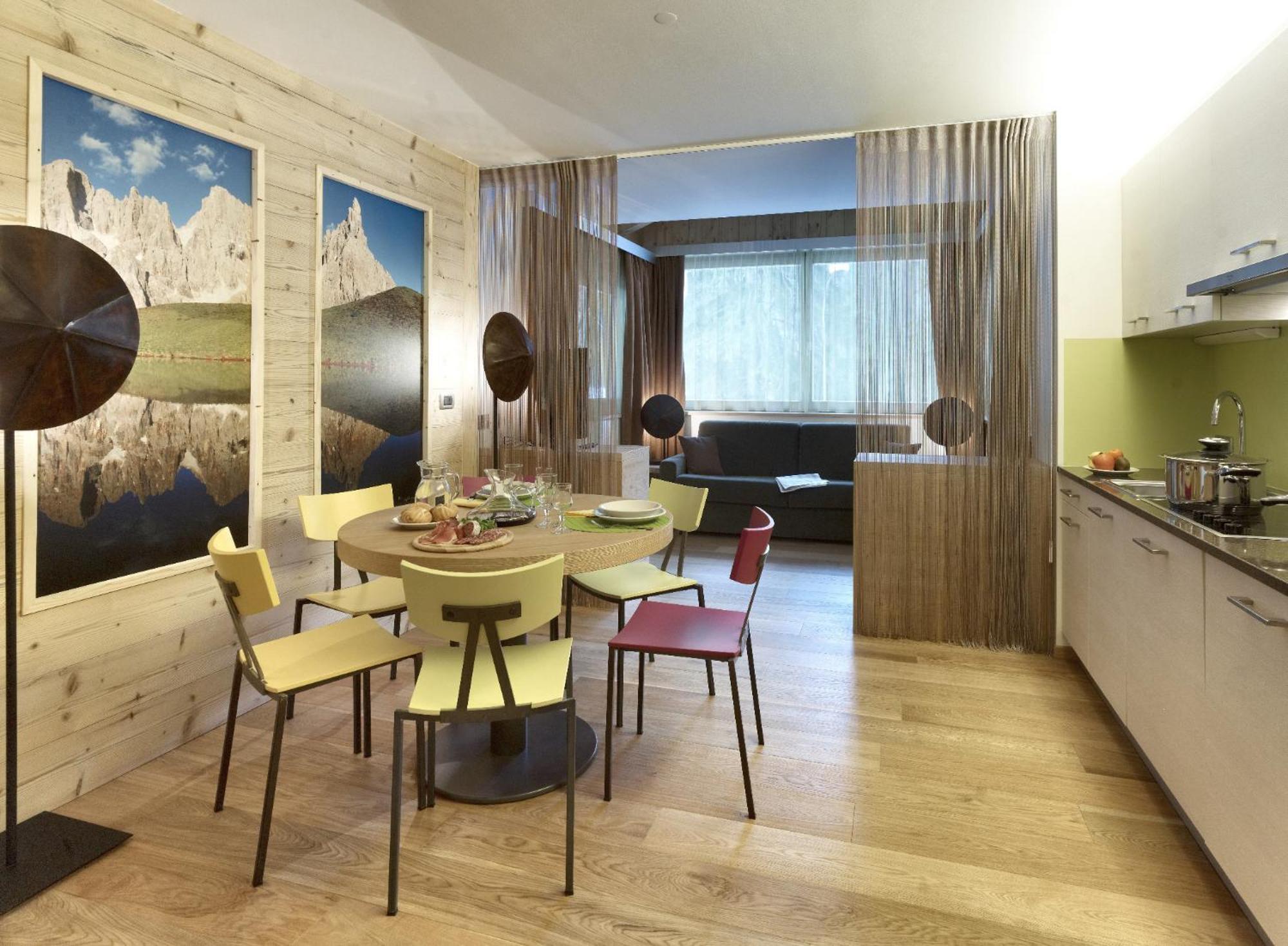 Color Home Suite Apartments Predazzo Exteriér fotografie