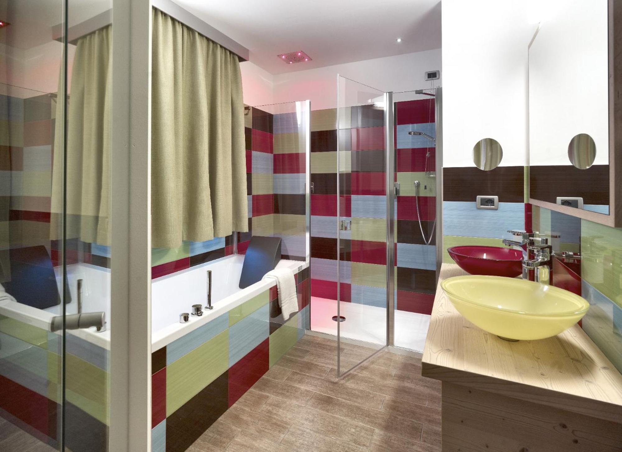 Color Home Suite Apartments Predazzo Exteriér fotografie