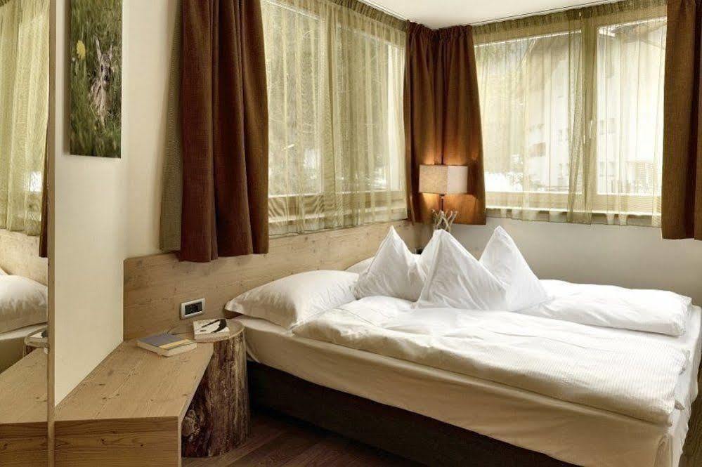 Color Home Suite Apartments Predazzo Exteriér fotografie