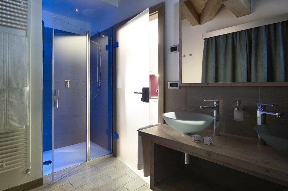 Color Home Suite Apartments Predazzo Exteriér fotografie